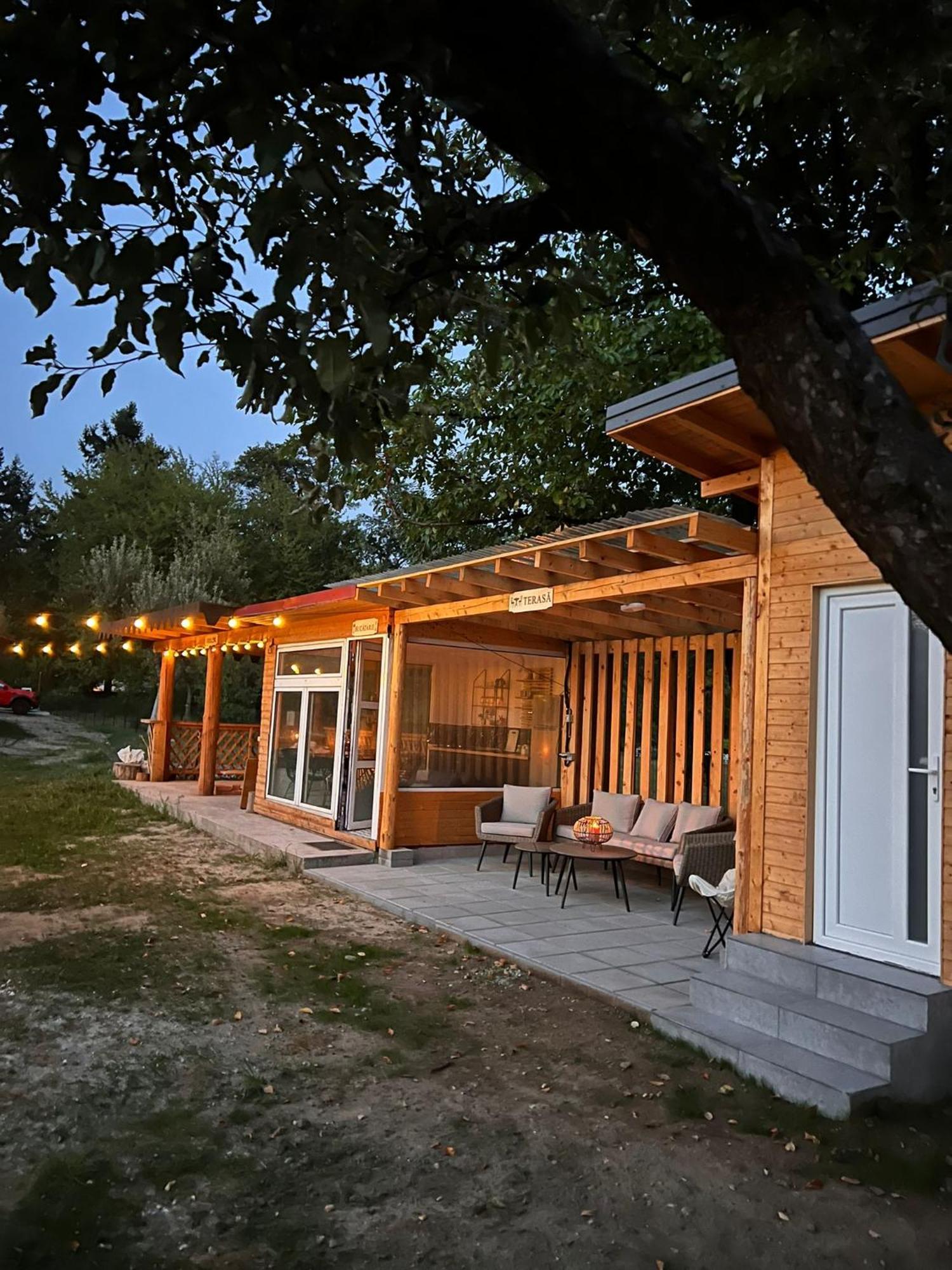 Hotel The Frog Glamping Horezu Exterior foto